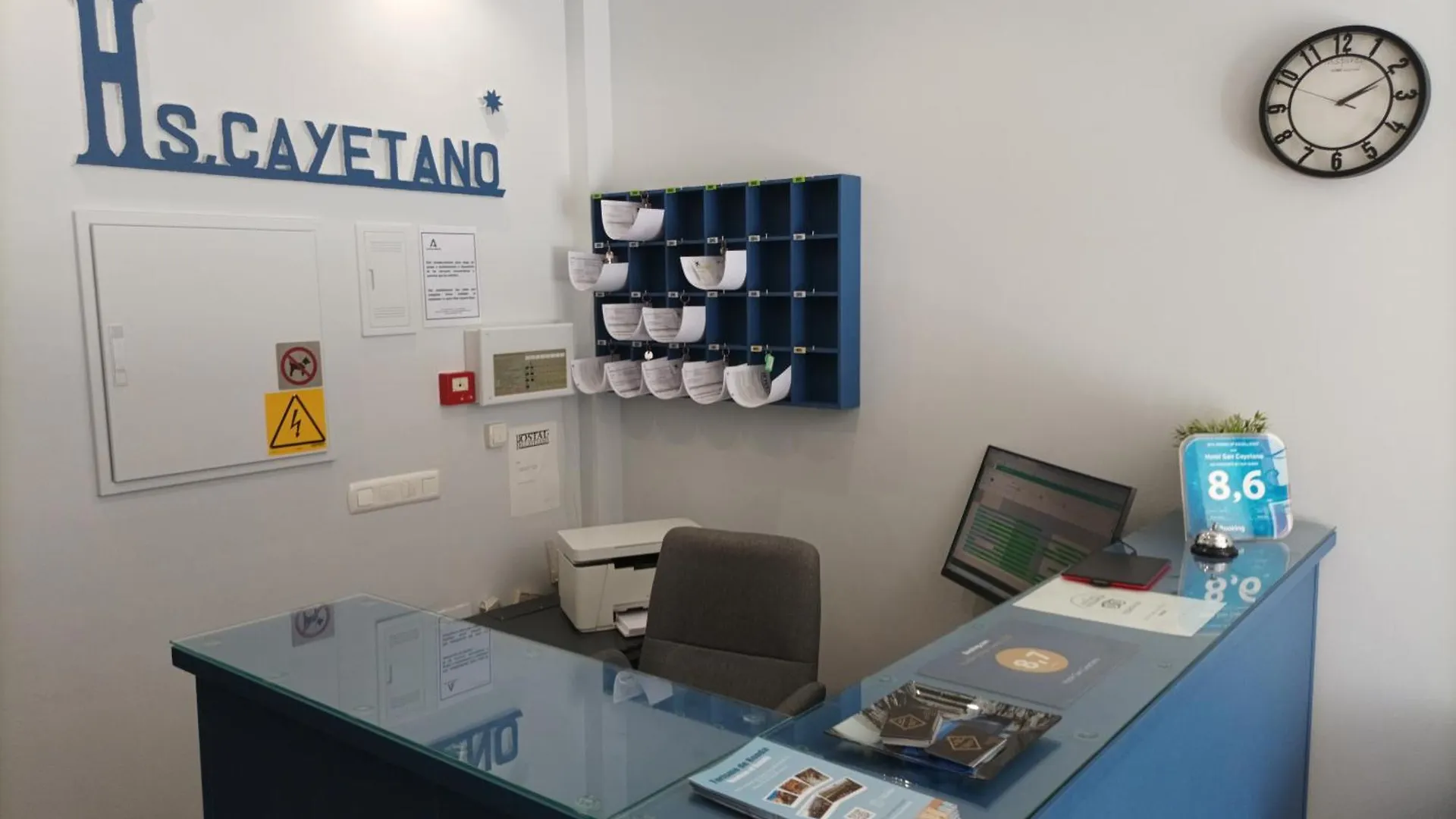 Hostal San Cayetano Ronda 2*,