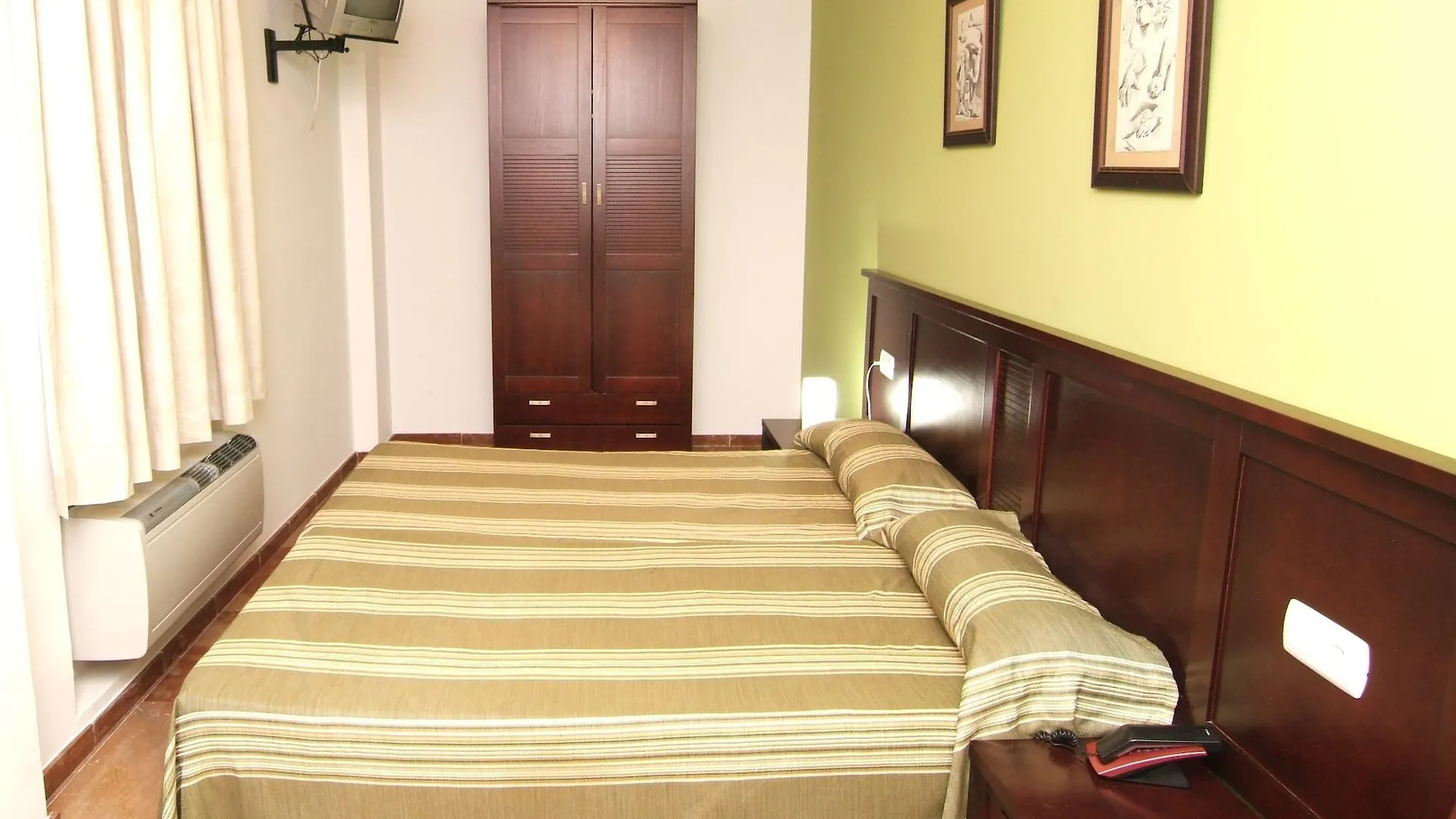 Hostal San Cayetano Ronda Guest house